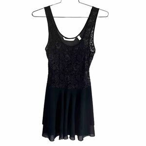 Vintage Victoria’s Secret Black Lace Sheer Slip Sleeveless Dress size Small